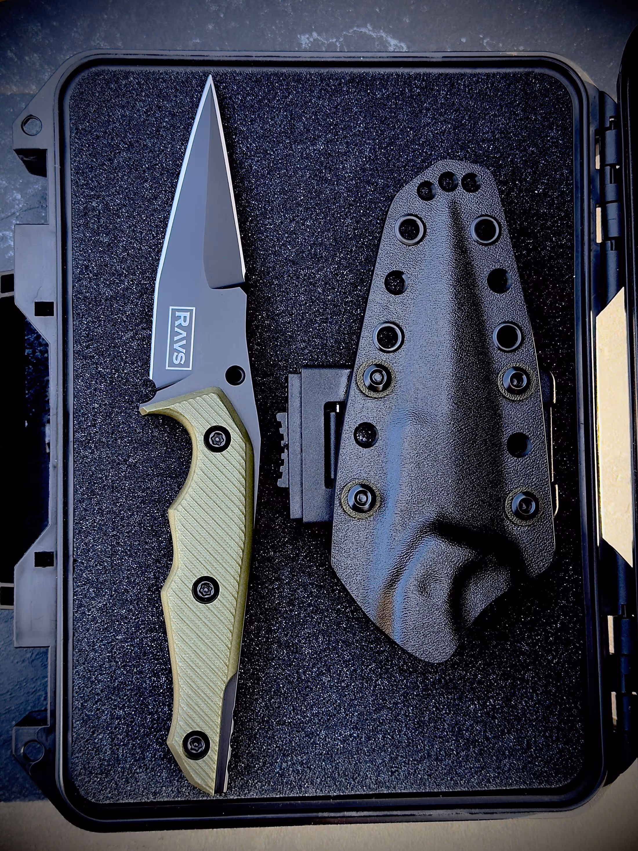 BL55 Knife - G10 handle