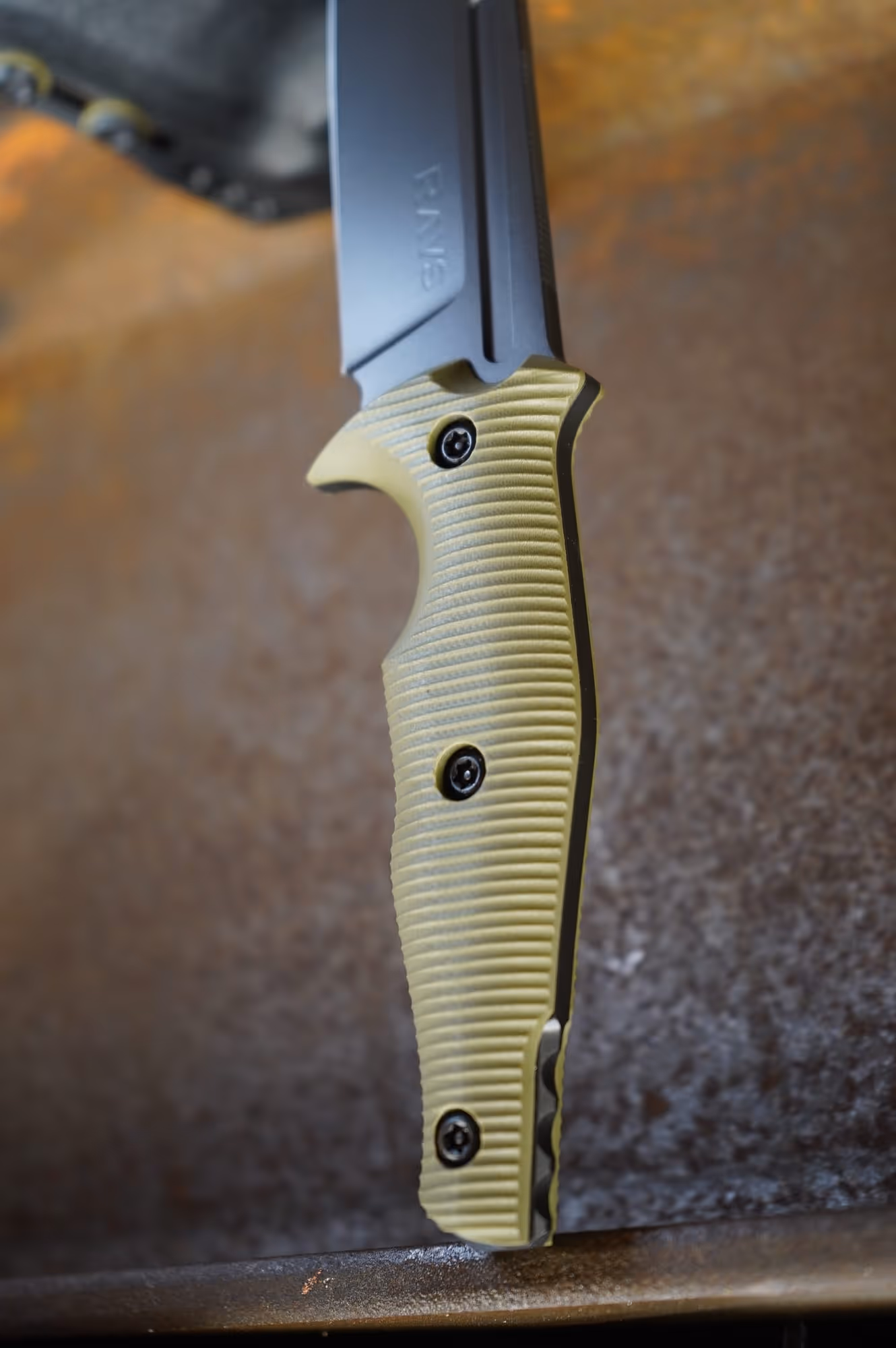 VENOM knife handle made of carbon fiber or G10