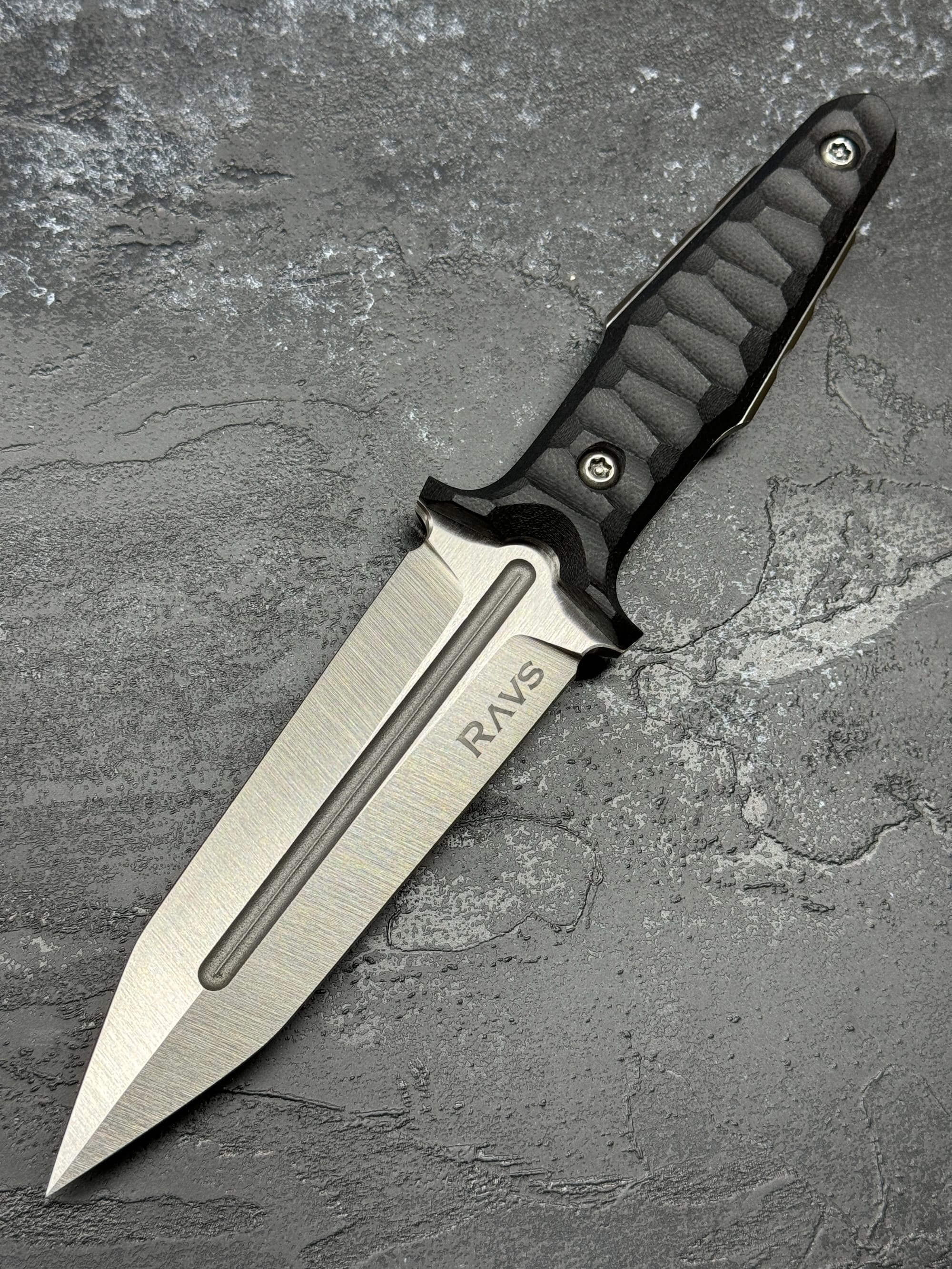 Sztylet Spectra - detal ostrza